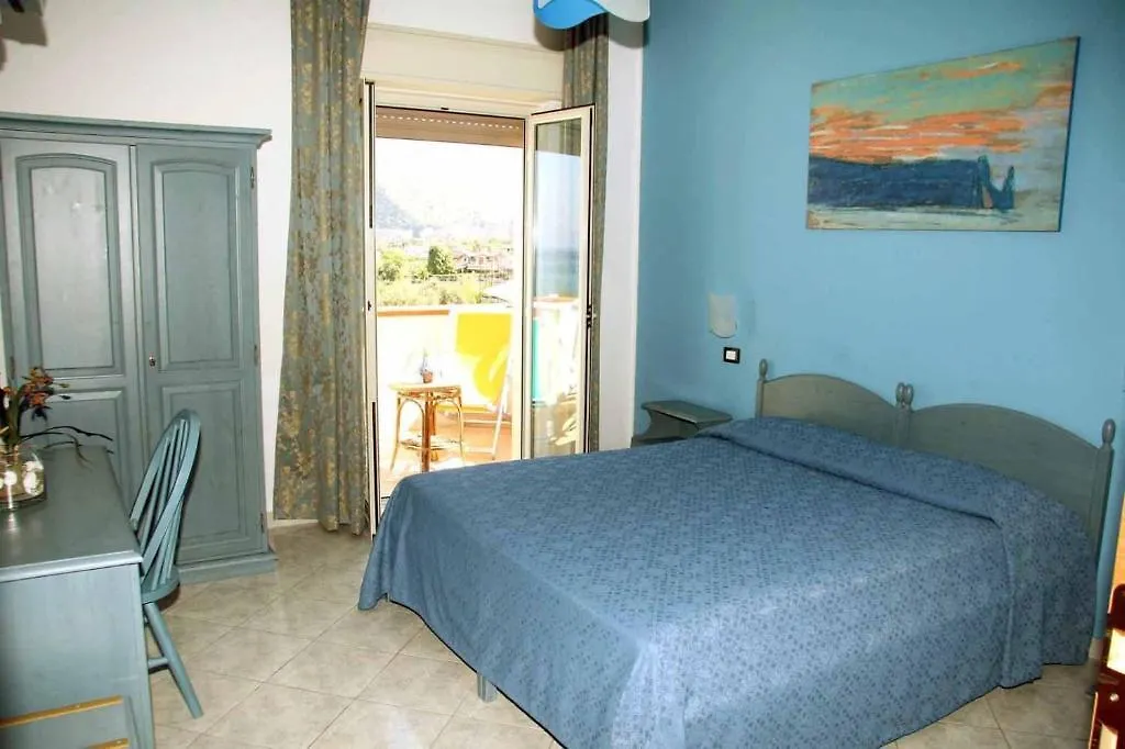 Costa Azzurra Hotel Brolo