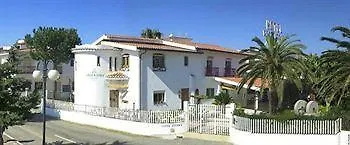 Costa Azzurra Hotel Brolo