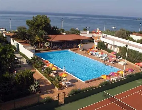 Costa Azzurra Hotel Brolo