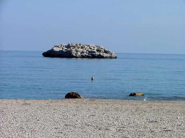 Costa Azzurra Hotel Brolo Olaszország